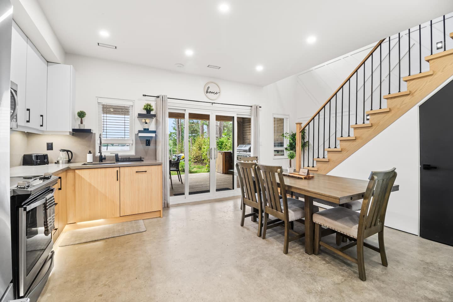 Waterfront views from Casa Del Capo